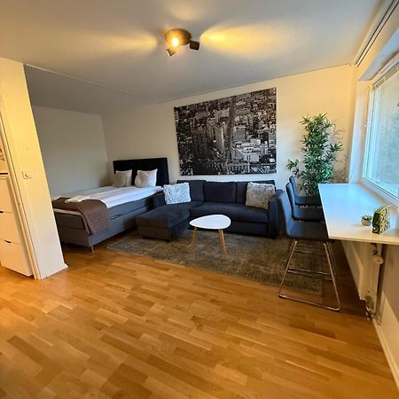 Naera Metro, Stranden Och Skogen. Stockholm Eksteriør billede